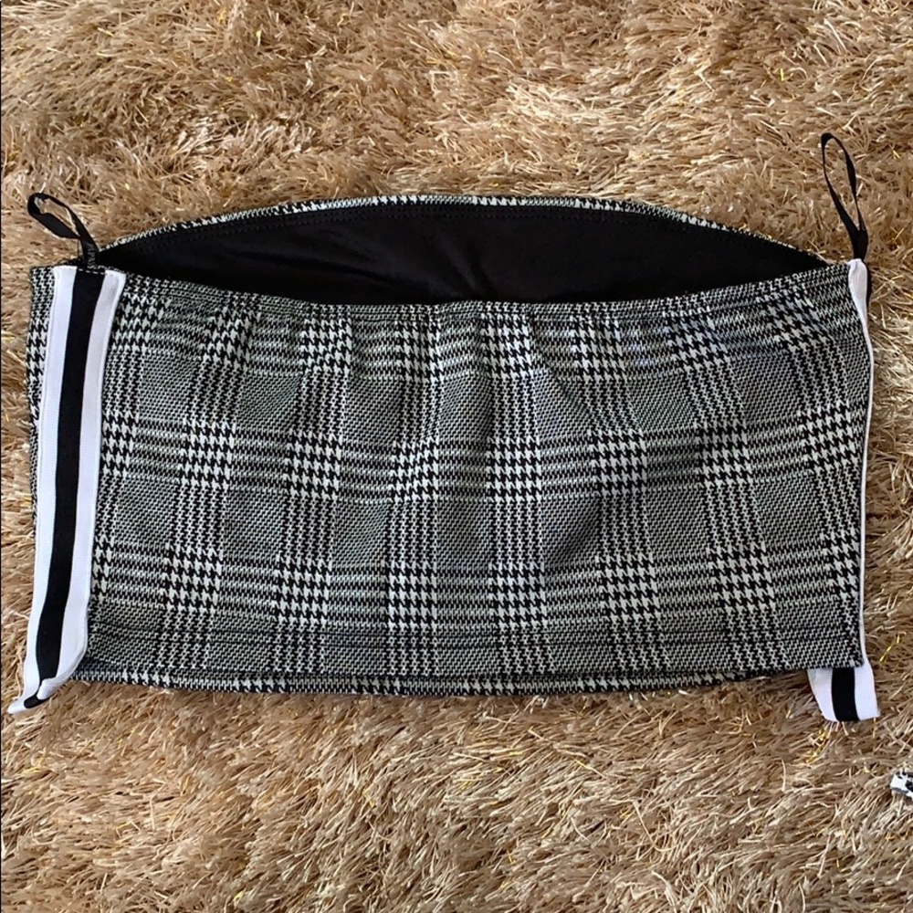Crop top - Picture 2 of 2